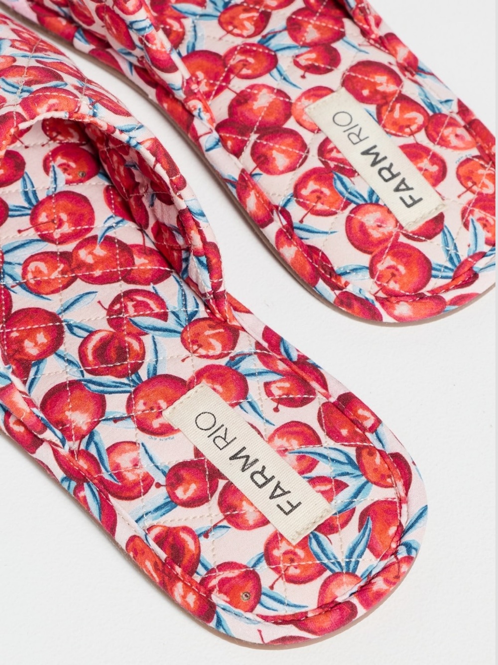 FARM Rio Hotel Slippers - Picture 3 of 6